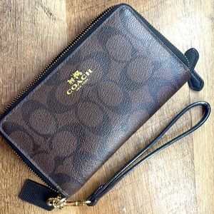 Coach Double Zip Wallet / Wristlet ( Coach f53937)